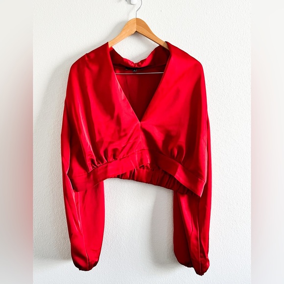 Eloquii Tops - Eloquii Red Satin Long Sleeve Crop Top